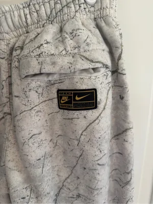 Nike‎ Sportswear Marble Print Fleece Joggers Gray Gold Logo Women’s Medium thumbnail 5