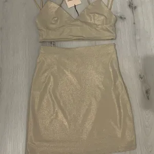 by the way Shimmery set from Revolve thumbnail 2