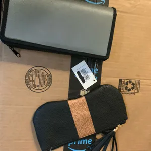 NWT‎ fashion wallet and wristlet thumbnail 4