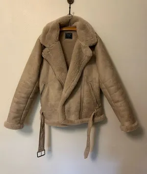 Abercrombie & Fitch Motto Fur Jacket thumbnail 1