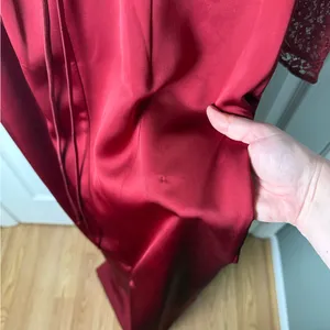House of CB PERDI Berry Satin Maxi Dress With Corset M PLUS CUP thumbnail 14