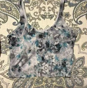 Lululemon Align Tank thumbnail 1