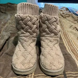 UGG Pink thumbnail 1