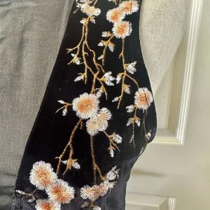 Sugar Lips Rebekah velvet sleeveless embroidered top thumbnail 3