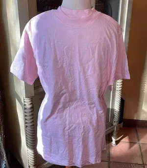 Pink t thumbnail 1