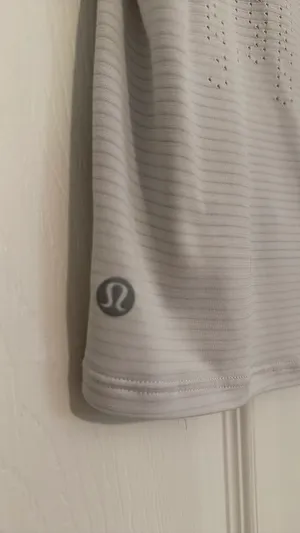 Lululemon Tank Top thumbnail 4