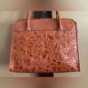 Patricia Nash Tooled Leather Purse thumbnail 2
