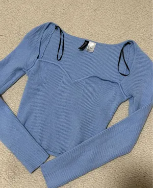 Blue crop knit top  thumbnail 1