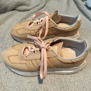 adidas Originals Retropy E5 Sneakers thumbnail 6
