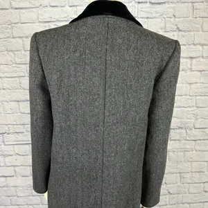Vintage 1980s Central Park Wool Herringbone Velvet Collar Long Coat size Medium thumbnail 9