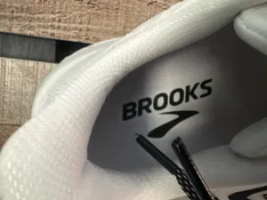 Brooks Running Shoes thumbnail 6
