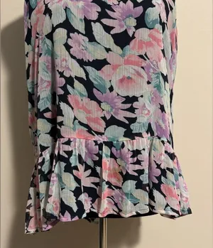 EUC Abercrombie & Fitch Black Spaghetti Strap Floral Peplum Tank size large thumbnail 4