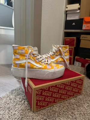 Vans Shoes thumbnail 2