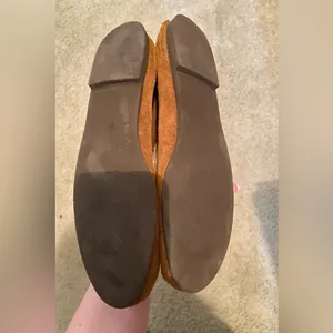 Brown Minnetonka moccasins thumbnail 2