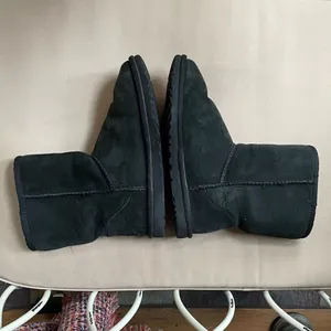 UGG Classic Short II Boots in Black Size‎ 6 thumbnail 6