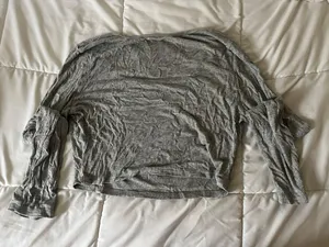 Amazon Gray Cropped Long Sleeve thumbnail 2