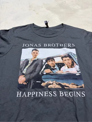 Jonas brothers Charcoal 'Happiness Begins' Graphic Tee large thumbnail 5