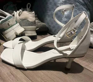 White heels Size 8 thumbnail 2