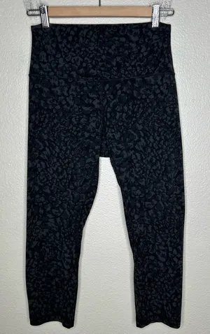 Lululemon Align Crop *21" Wild Thing Camo Deep Coal Multi 8 thumbnail 1