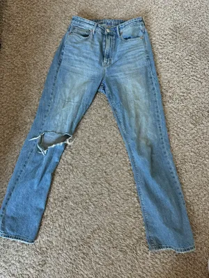 American Eagle Outfitters Jeans thumbnail 1