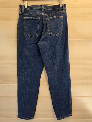 {29/8} Abercrombie & Fitch The Mom Hifh Rise Blue Jeans thumbnail 4