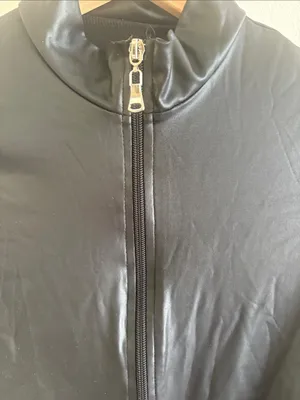 Black Zip thumbnail 2