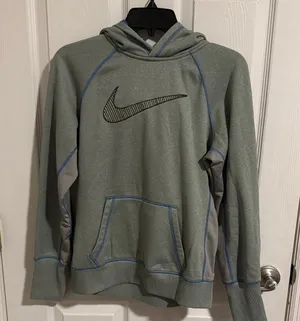 Nike Women's Gray Sweatshirt thumbnail 1