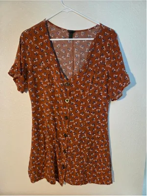 Wild Fable Women’s Ditsy Floral Button Front Tunic Blouse Rust Orange Size M W-1 thumbnail 1