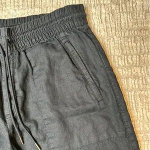 Athleta Black Wide Leg Woven Pant thumbnail 4