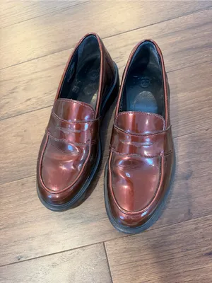 Dr. Martens Penny Loafer in Burgundy Red - Size 8 - C61-098 thumbnail 3