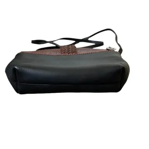 Brighton Vintage Crossbody Bag Black Leather Brown Croc Embossed Heart Accent thumbnail 7