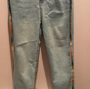 Knox Rose Jeans Embroidered thumbnail 4
