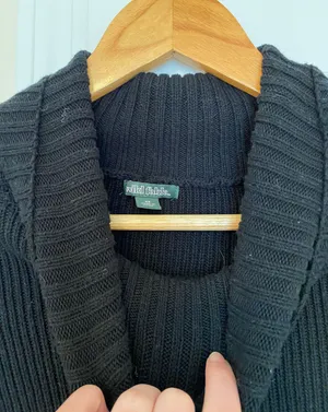 Black Cropped Turtle Neck Sweater thumbnail 3