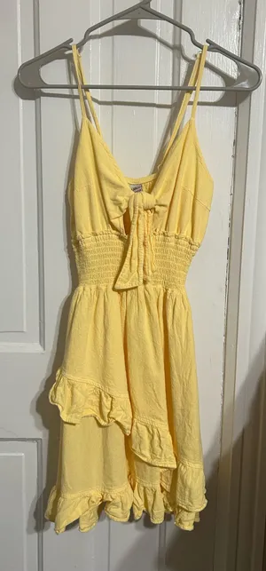 Yellow Dress Size XL thumbnail 1