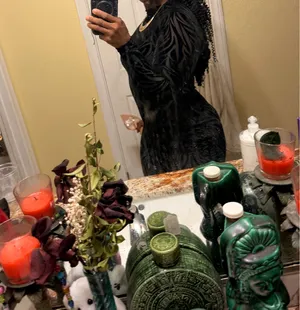 Black bodycon long sleeve dress thumbnail 2