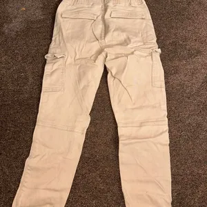 Unbranded Women's Cream and Tan Trousers thumbnail 2