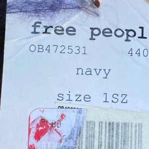 Free People Chunky‎ Scarf Navy NWT thumbnail 3