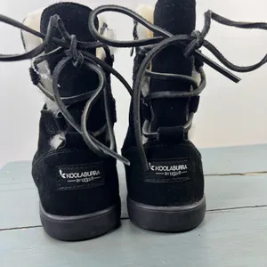 Koolaburra by UGG Shazi Black Suede Faux Fur Lined Boots 1019361 Womens Size 6 thumbnail 4