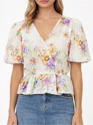 Wayf Top Floral Eyelet Wrap Front Puff Sleeve Cream Blouse Women’s Size Medium thumbnail 1