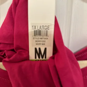 Nicole Miller Sport Fuchsia Long Sleeve Tee thumbnail 4