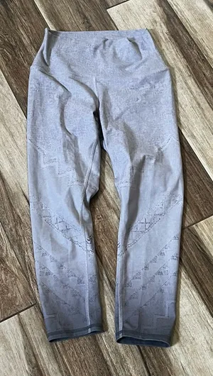 Alo light ombre leggings thumbnail 1