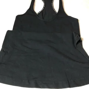 COPY - Lululemon black tank top size 2 thumbnail 7