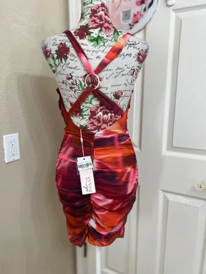 NWT Oh Polly Orange Red Abstract Ruched Mesh Bodycon Mini Dress V-Neck Size 6 thumbnail 4