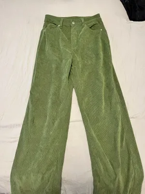 Shein Corduroy pants  thumbnail 1