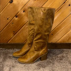 Unr8ed suede faux leather brown distressed heeled knee high boots thumbnail 4