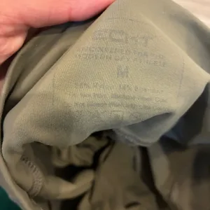 Echt Olive Green Ruched Booty Workout‎ Leggings Size M thumbnail 3