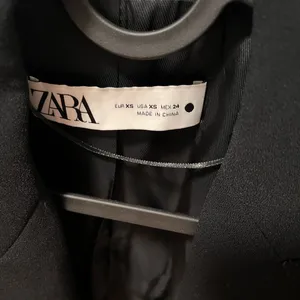 Zara Double Breasted Black Blazer Gold Buttons Padded XS thumbnail 6
