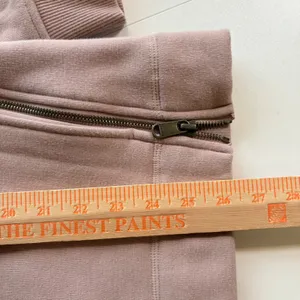 Athleta Cozy Karma Side Zip Funnel‎ Neck Sweatshirt Taupe M thumbnail 6