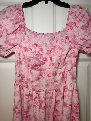 Pink Floral Puff-Sleeve Women’s Dress Size M NWT thumbnail 2