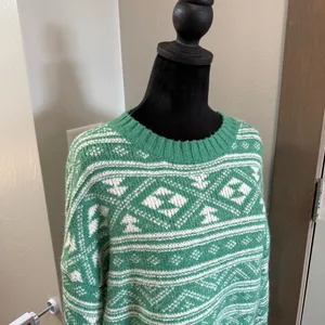 American Eagle Fair Isle Green‎ White Cropped Sweater Crewneck Pullover Winter M thumbnail 2